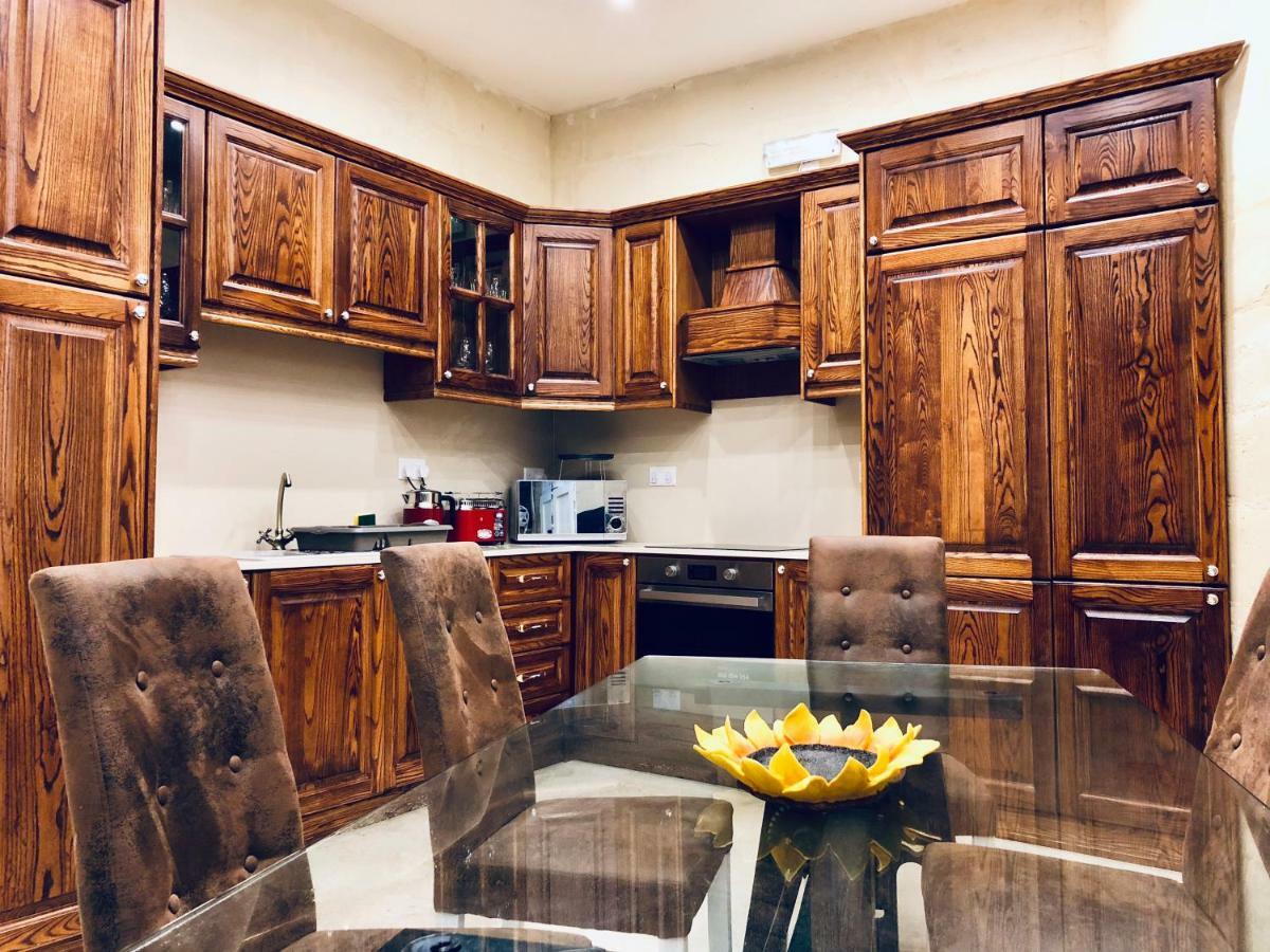 Modern Maltese House Villa Sliema Ngoại thất bức ảnh