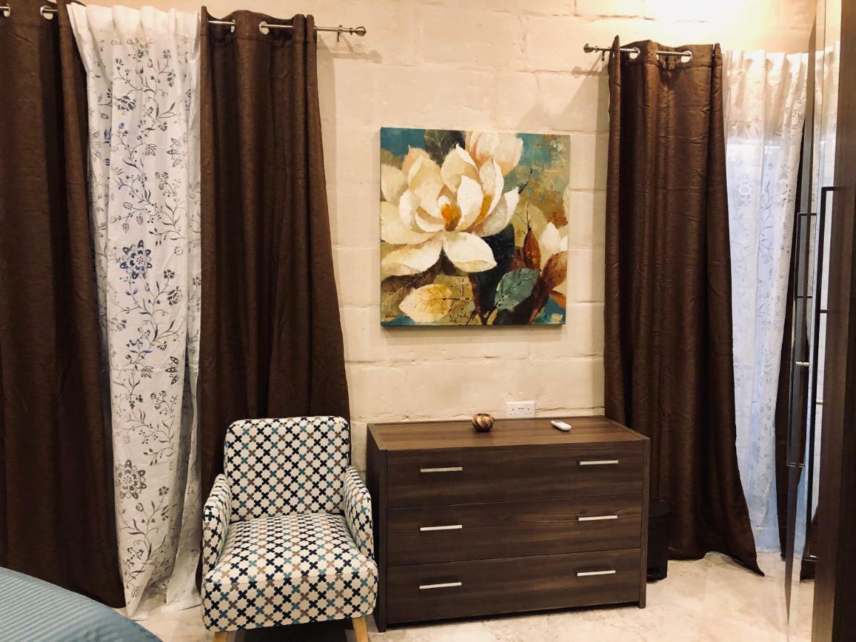 Modern Maltese House Villa Sliema Ngoại thất bức ảnh
