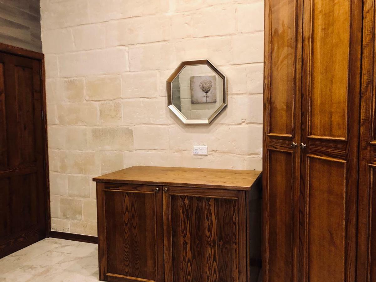 Modern Maltese House Villa Sliema Ngoại thất bức ảnh