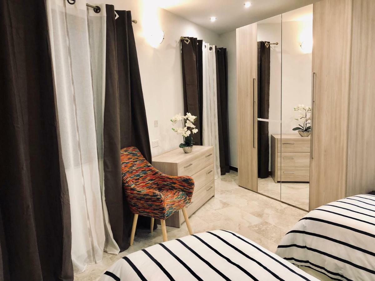 Modern Maltese House Villa Sliema Ngoại thất bức ảnh